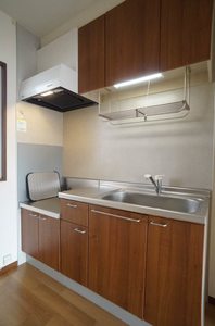 リラ・フィオーレ 201号-5