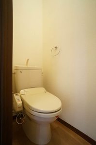 リラ・フィオーレ 201号-7