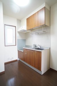 リラ・フィオーレ 202号-4