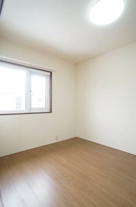 リラ・フィオーレ 202号-9