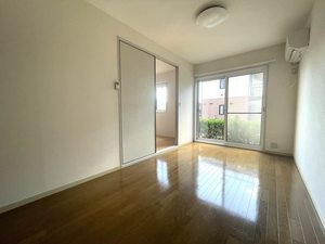 メゾンパークスⅡ　Ｂ 101号-3