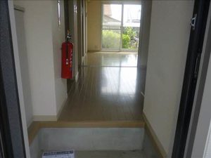 イーストコート 105号-3