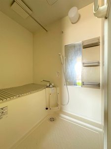 レオーネ　Ａ館 202号-8