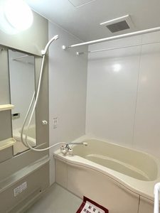 シャーメゾン津志田 102号-5