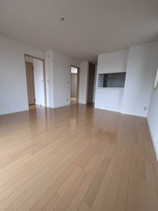 カーサ・ラ・セレーノ　ＩＩ 102号-2