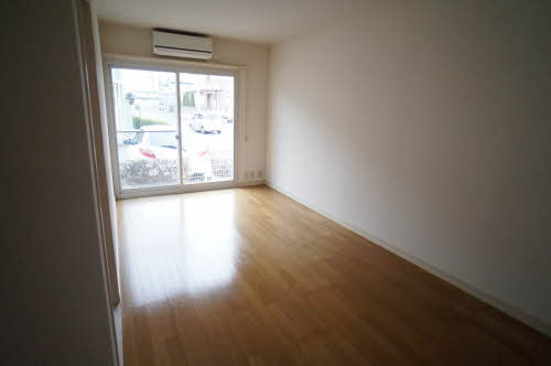 アパートメントハウス・アイリスＣ 107号-2