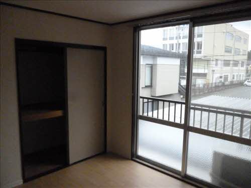 ペアハウス松尾 202号-5