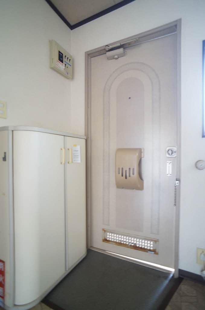 タウニィ南大通 202号-12