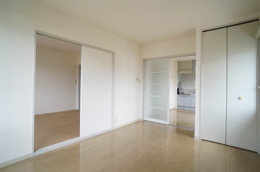 ドルフ モトミヤ 202号-3