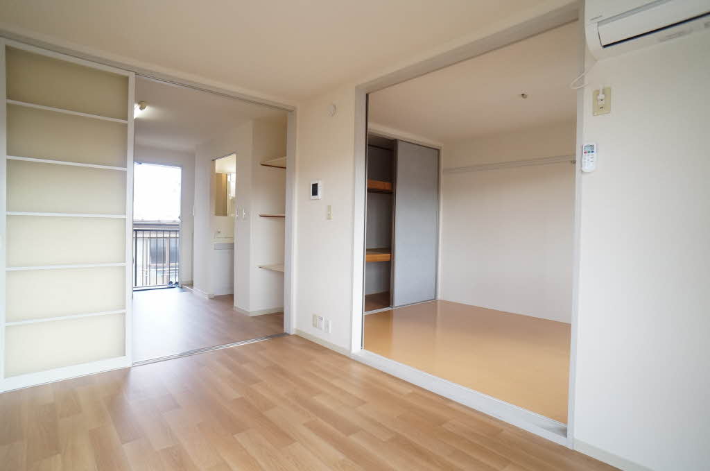 フレグランス・ドミール 206号-3