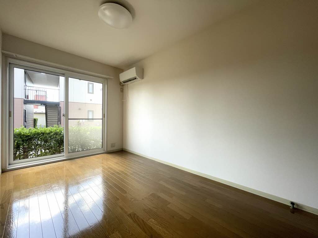 メゾンパークスⅡ　Ｂ 101号-2