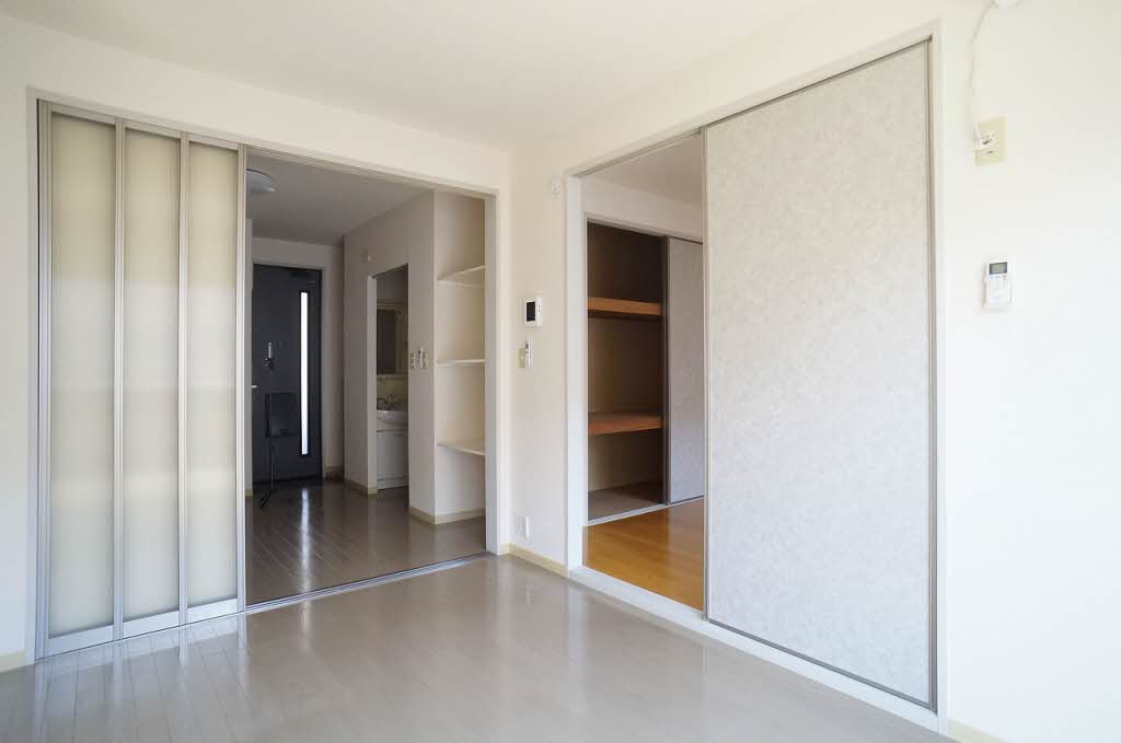 ディアス八桜　Ｂ 202号-3