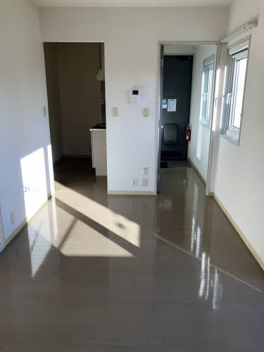 タウンコート・エミ 202号-5