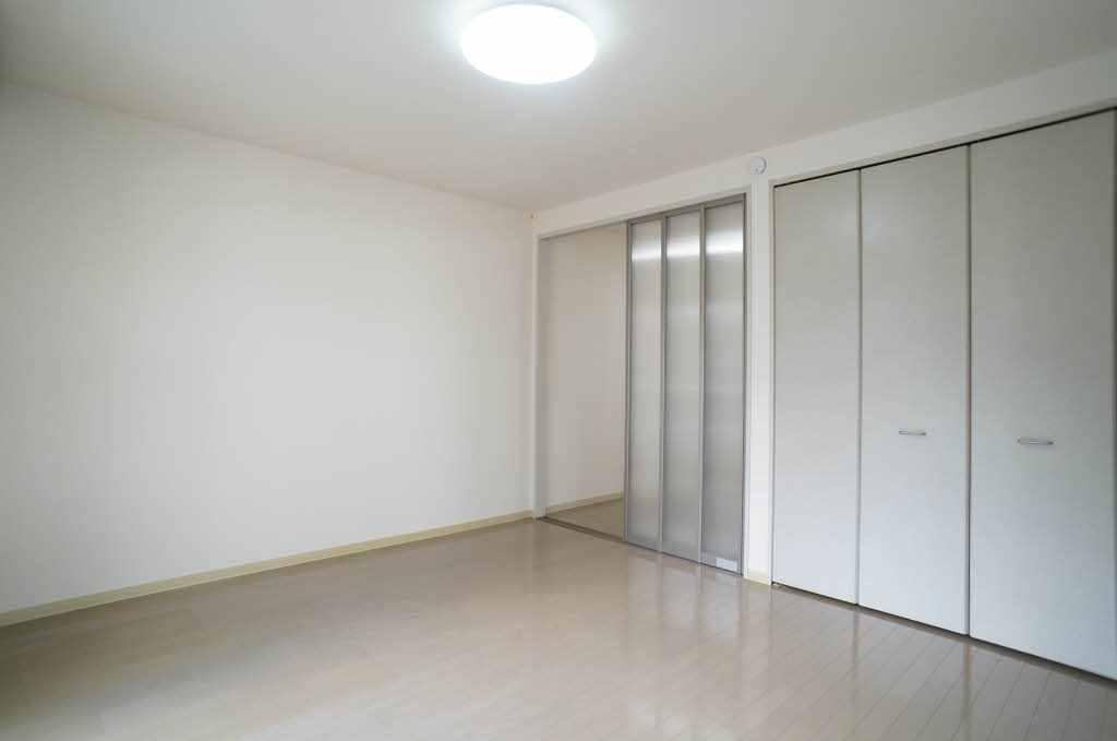 グランシード八桜 101号-3