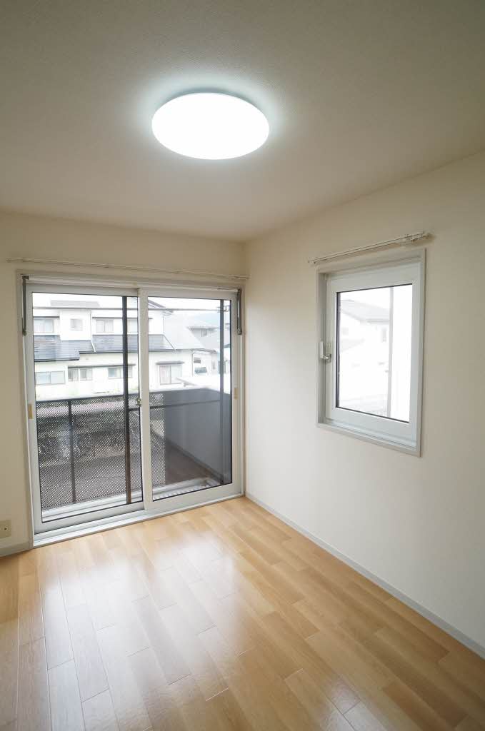 エスメラード C 201号-2