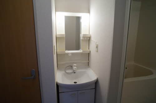 ディアス三本柳　Ａ 202号-13