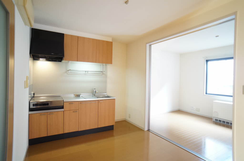 シャーメゾン　ラフィーネ 102号-4