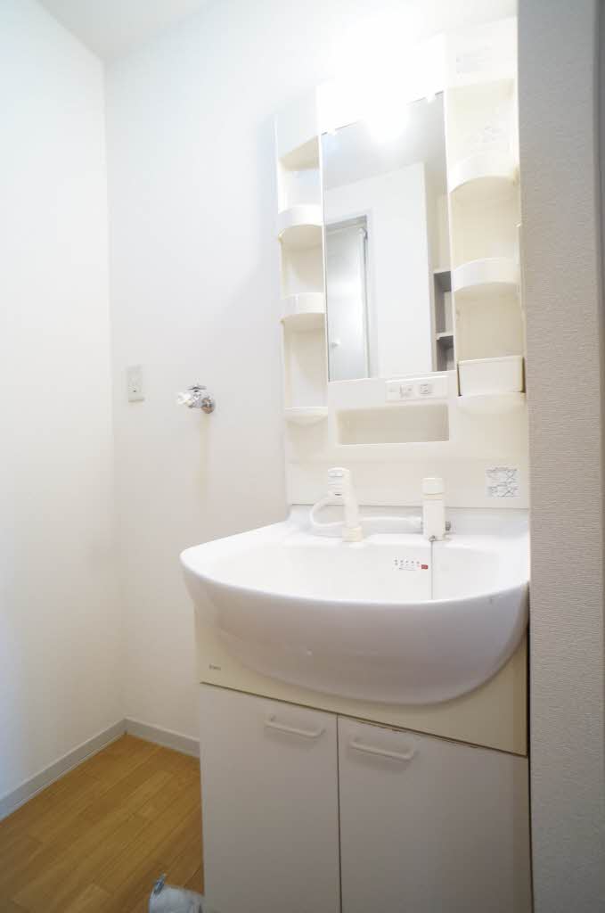 シャーメゾン　ラフィーネ 102号-8