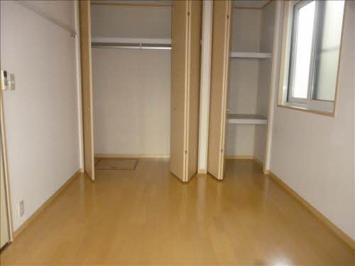 ロイヤルハイツ　Ｊ 102号-3