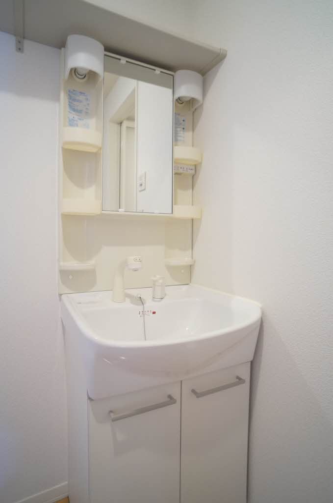 サンクチュアリ長橋 202号-7