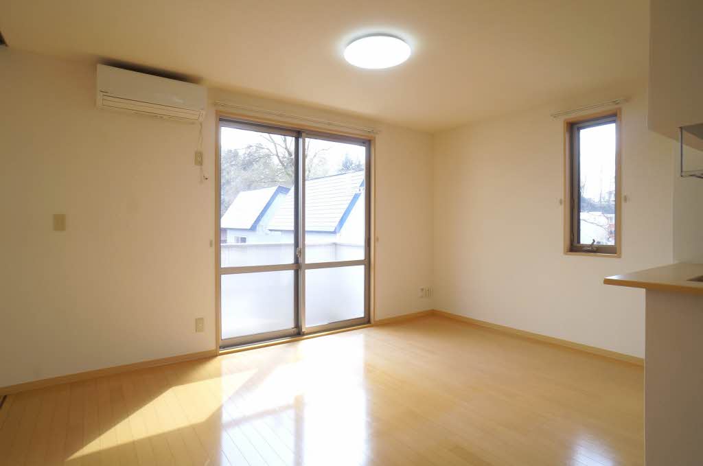 シャーメゾン館向　Ａ 201号-2