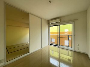 ディアス桜屋敷 202号-3