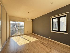 グランパティオ北上　Ｅ 202号-2