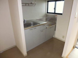 メゾン泉 203号-2