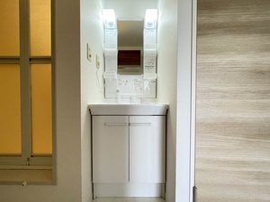 クリスタル・ガーデン D 101号-6