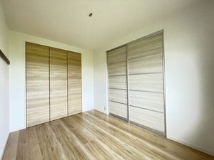 クリスタル・ガーデン D 101号-9