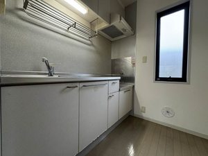 クリスタル・ガーデン G 101号-4