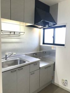 フレグランス・ティナ 103号-8