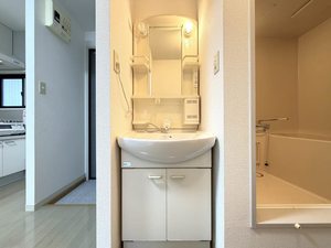 コンフォルタ藤沢町　Ｃ 201号-7