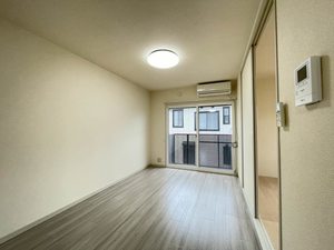 メゾン・エトワール D 202号-2