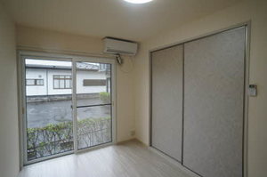 パークサイド古城 B 105号-3