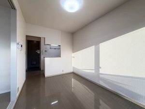 パークサイド古城　Ｂ 205号-3