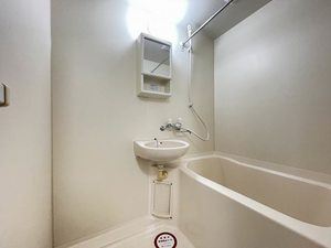 ライフヒルズ藤 202号-5