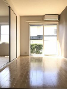 ピュアハウスA館 102号-2