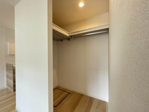 サンデール山崎町 102号-7