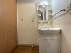 アバンセ B 102号-7