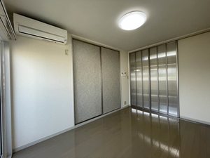 スカイ・タウン 202号-3