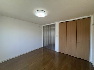 シャーメゾン・エム 102号-3