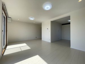 サンヒルズＫ－１ 102号-2