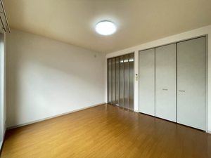 デラッセ・シャンブル 102号-3