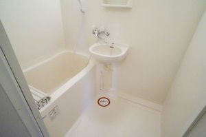 ピュアハウスＣ館 201号-6