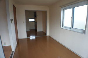 パレス・アザレアＡ 201号-4