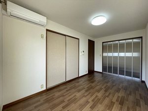 アーバンハイツＴ　Ⅲ 203号-3