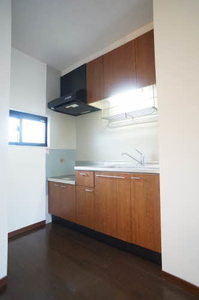 メゾン・ジョワイユ B 103号-4