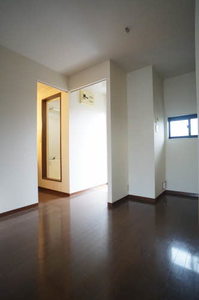 メゾン・ジョワイユ B 103号-5