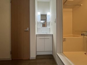 バリュージュ・アキノ 101号-8